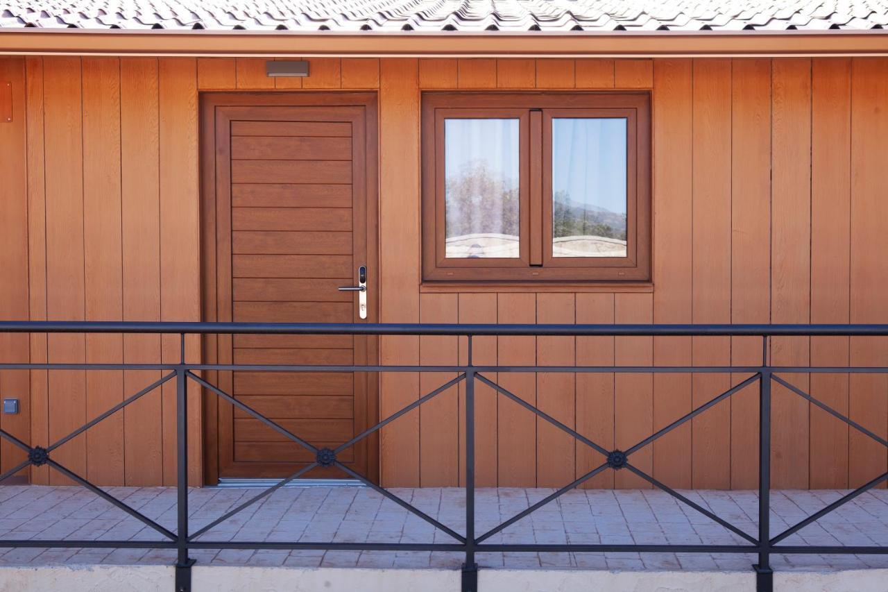 Hostal La Posada De Mari La Cabrera Eksteriør billede