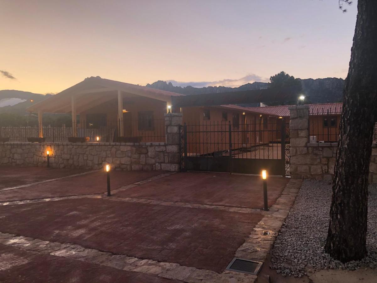 Hostal La Posada De Mari La Cabrera Eksteriør billede