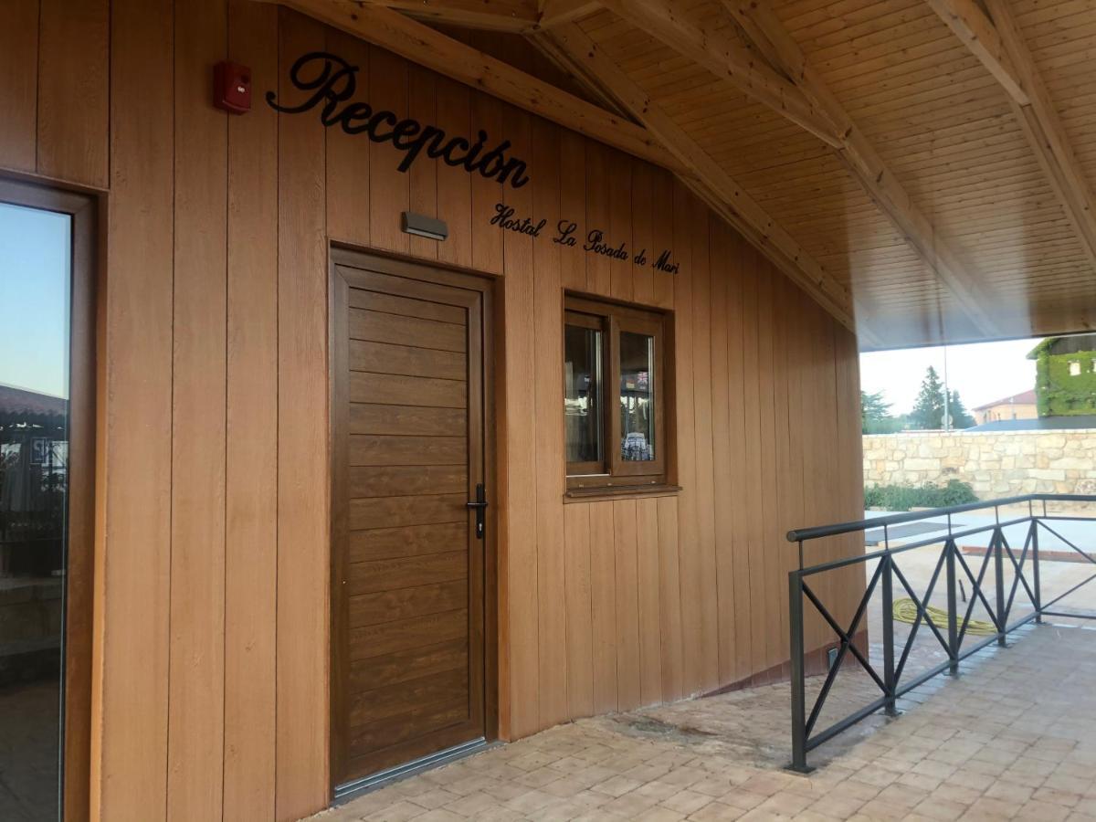 Hostal La Posada De Mari La Cabrera Eksteriør billede