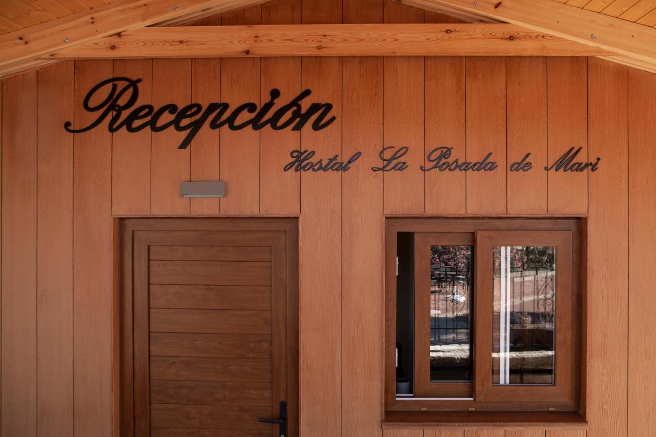 Hostal La Posada De Mari La Cabrera Eksteriør billede